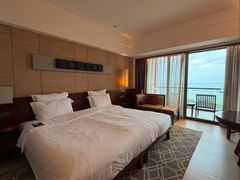 -三亚湾海居铂尔曼度假酒店