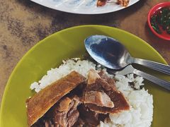 -直落玻璃（瓦煲）肉骨茶