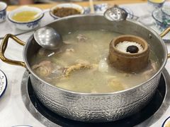 -朴小妹人参鸡汤火锅(长白山万达店)