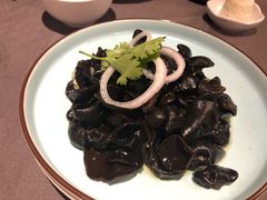 开胃秋木耳-羲和雅苑•北京烤鸭(平安国际金融中心店)