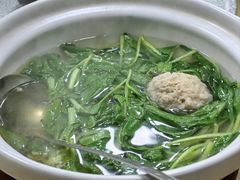 狮子头鸡毛菜汤-沪依小酒馆心意菜