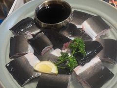 -草家酱蟹炭火烤肉店(珲春南路一店)