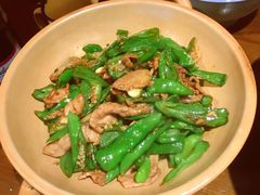 山涧小炒肉-山涧肴·泉水煮活鱼(坂田店)
