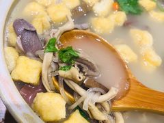 老鸭架鸭血粉丝汤-满园烤鸭·春饼(太原街万达店)