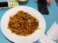 鱼香肉丝-万荣烤鸭店·北京菜(天坛店)