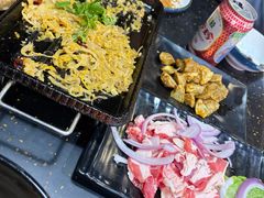 铁板酸菜-丹东丛炟海鲜烧烤(江艺路店)