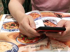 -清真·玛丽亚新疆菜主题餐厅(浙江中路店)
