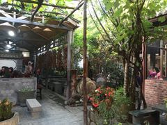 -四方小吃·白族庭院餐厅