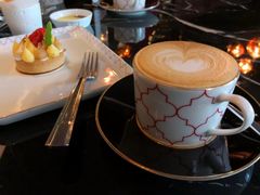 拿铁-Salon de The de Joel Robuchon(外滩18号店)