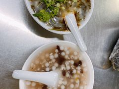 -芳婆糕团店(王府大街店)