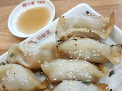 -小姜锅贴(凤凰街店)