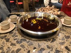 -肖肖酸萝卜鱼火锅(总店)