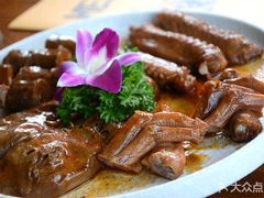 -三人行骨头王火锅(长寿店)