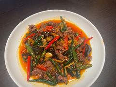 -川流不息·地道川菜·小龙虾(松东路店)