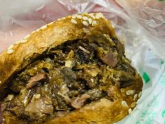 烧饼夹肉-牛街老爆肚满(牡丹园店)