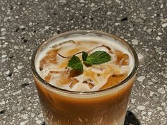 -Dough&Joe团憩(瑞虹天地月亮湾店)