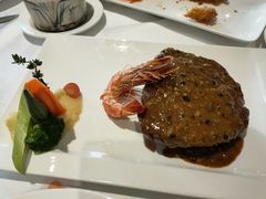 小牛排配明虾-维兰西餐(万泉河店)