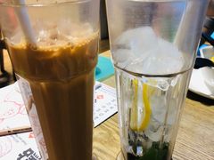 港式冻奶茶-点点心港式茶餐厅(南京西路店)
