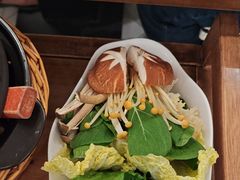 -喃喃椰·糟粕醋·椰子鸡火锅(七堡花园店)