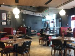大堂-必胜客(新中纬店)
