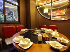 包厢-锅首鲜品火锅(鸳鸯店)