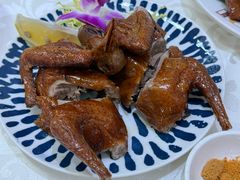 脆皮乳鸽-凤城礼记鱼翅海鲜酒家(新马路总店)