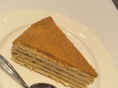 -马克西姆俄罗斯餐厅(通亚街店)