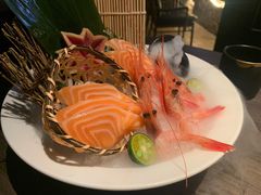 刺身拼盘-牛坂烧肉·烧鸟·居酒屋(潮阳里店)