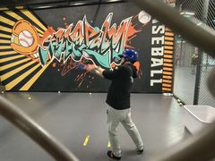 -极限PLAY运动娱乐新世界·团建派对潮玩休闲馆·室内蹦极高空游乐园