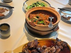 -八府香鸭·啫啫煲(华山路店)