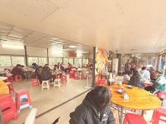 -洲心街道青联村镜记烧肉