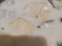 -渔米丰·广府鱼汤米线(光明广场店)