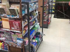 -全家便利店(虹桥路四店)