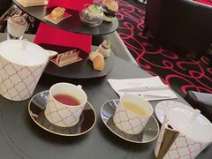 -Salon de The de Joel Robuchon(外滩18号店)
