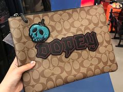 -COACH蔻驰(赛特奥特莱斯店)