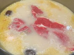 -洪氏嗨捞·猪肚鸡火锅(阳光天地店)