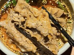 -城墙拐拐火锅(三峡广场黑金冠店)