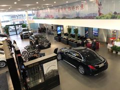 -北京鹏龙瑞星奔驰4s店(来广营店)