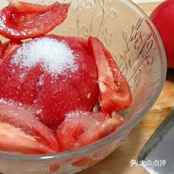 【菜品简介】 炎炎夏日，口渴，想吃凉菜，简单快速