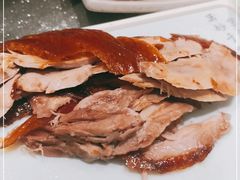 -海派美食·家宴海鲜青岛菜·石锅鲽鱼头(东方城店)