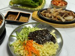 -韩泉韩国美食屋(朝晖路店)