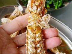 -红月湾海鲜饭店•沙滩海景(双月湾店)