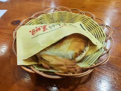 -手擀菠菜面(西康路店)