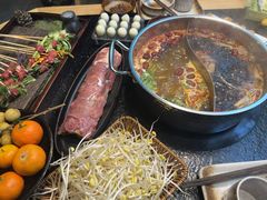 -鹿鸣山草本茶香火锅(园西路店)