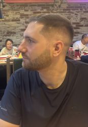 -尼特斯男士发型馆