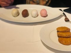 -Le Bernardin