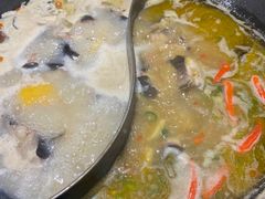 -新辣道鱼火锅(上地华联店)