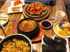 土豆饺子-百年石锅饭·朝鲜族传统民餐