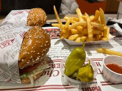 -The Habit Burger Grill 哈比特汉堡(爱琴海店)