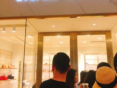 -STUART WEITZMAN(静安嘉里中心店)